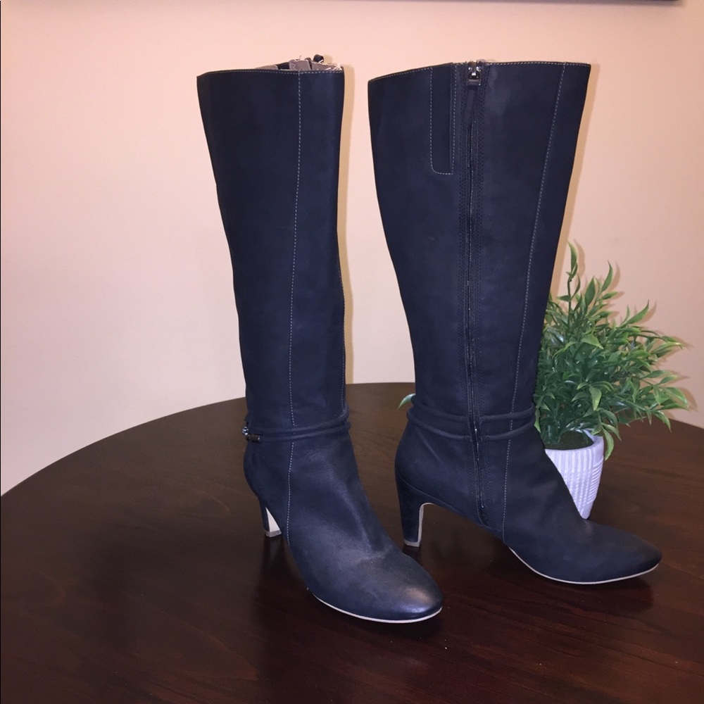 Ecco Boots